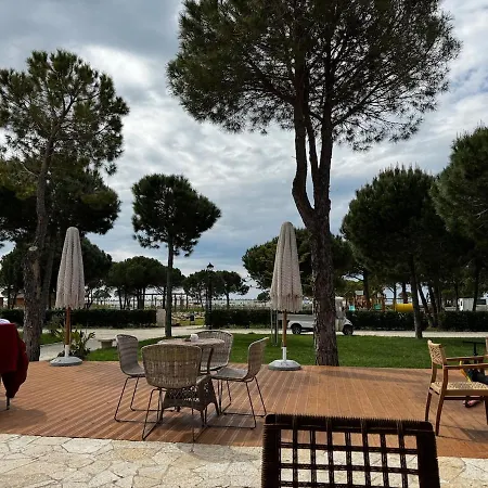 Next To Melia Premium Zone Garden Apart, Sanpietro Lejlighed Durrës