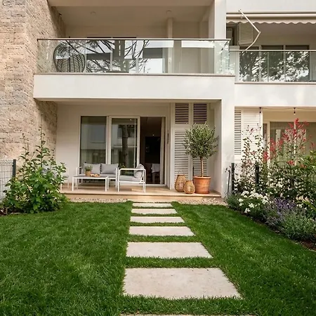 Next To Melia Premium Zone Garden Apart, Sanpietro Lejlighed *